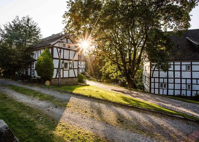 Gut Hungenbach 3* Kürten